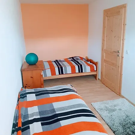 Chalet Petit Chalet Proche De Thyon & Remontees *